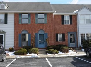 19 Moore Ln APT 24, Washingtonville, NY 10992