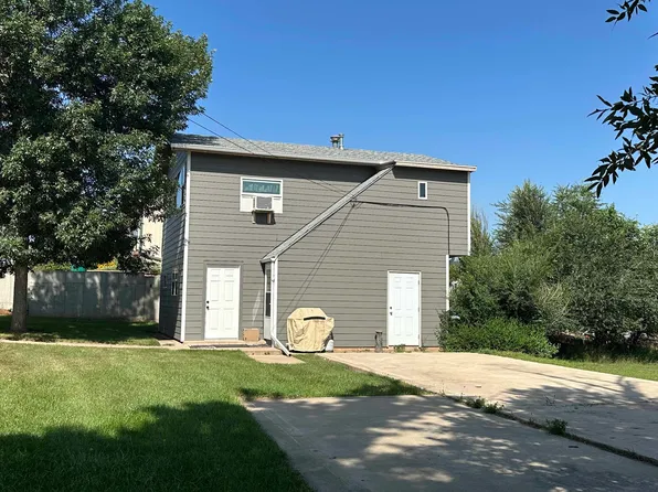 1310 Moose Dr, Sturgis, SD 57785