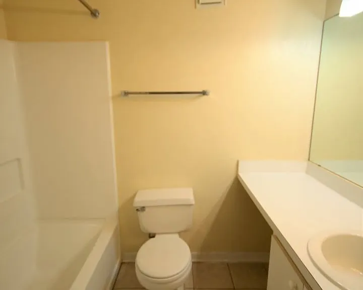 3800 SW 20th Ave #307 — Photo 7