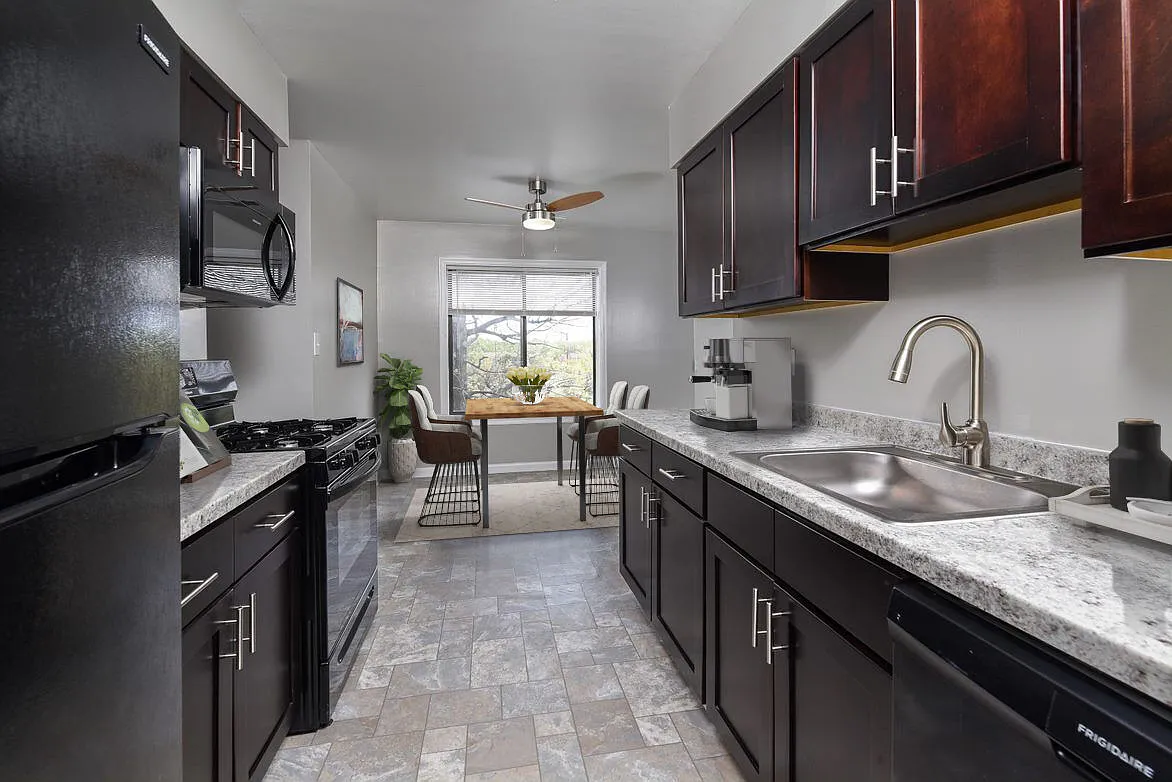 The Flats at Columbia Pike — Photo 1