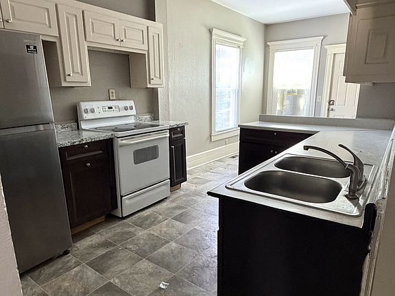 5th image of 335 N Lawndale Ave #B