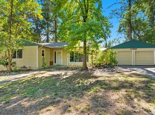 1551 Glenwood Dr, Ukiah, CA 95482