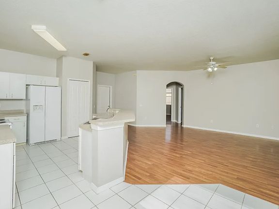 5th image of 3446 Golden Eagle Dr