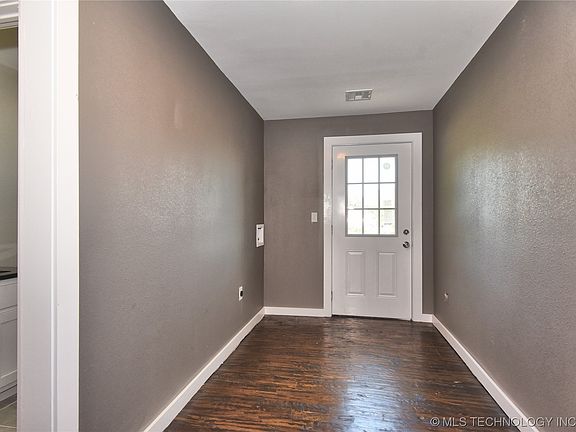 4th image of 5932 S 100th Ave E