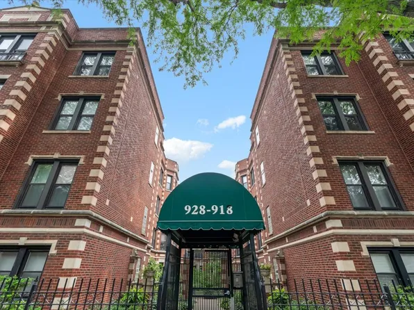 926 W Ainslie St APT 3S, Chicago, IL 60640