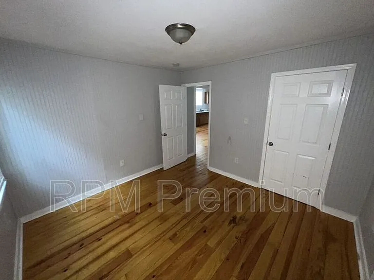 3647 Mission Dr — Photo 18