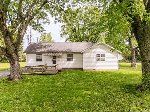 3216 W 27th St, Muncie, IN 47302