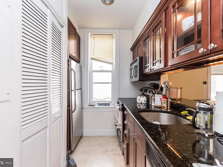 1712 Wallace St #202 — Photo 8
