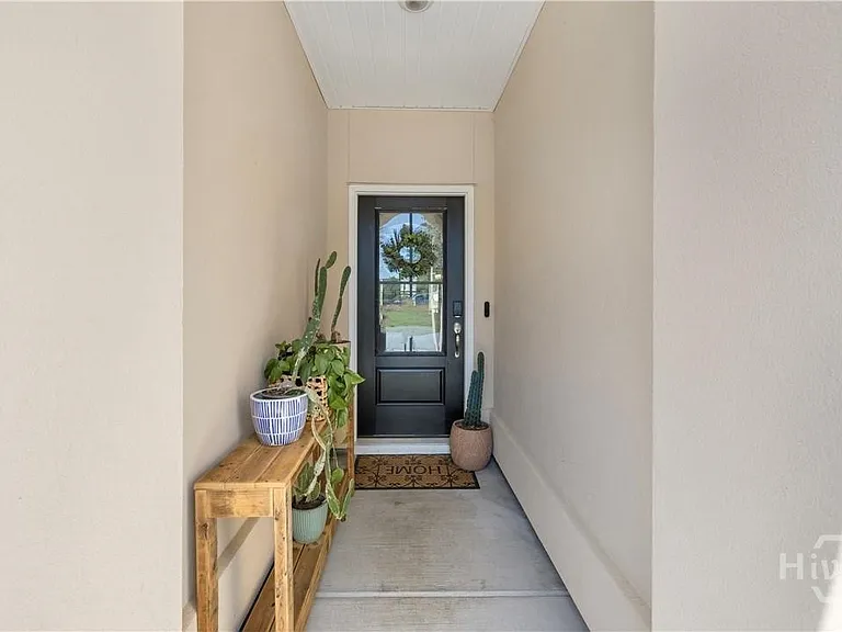119 Waterside Ln — Photo 3