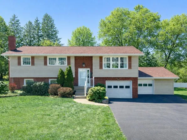 105 Birch Dr, Franklin, PA 16323