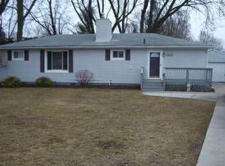51136 Shelby Rd, Shelby Township, MI 48316