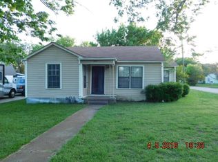 1001 S Polk St, Mc Gregor, TX 76657