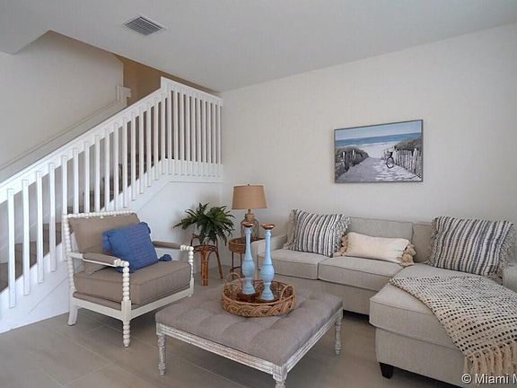 3rd image of 449 NW 12th Ave #449