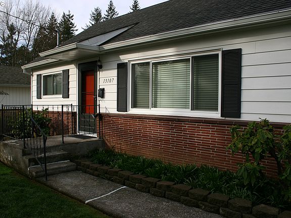 3rd image of 13107 SE 21st Ave