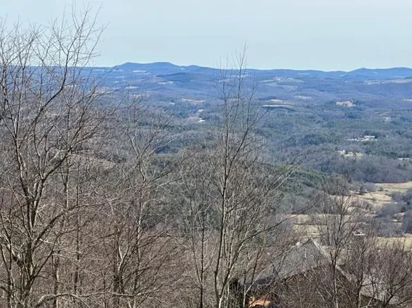 130 Point Lookout Lane, Independence, VA 24348