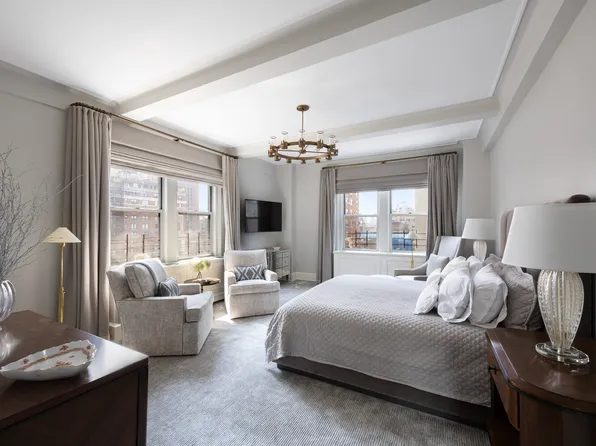 1165 Park Avenue image 14 of 28