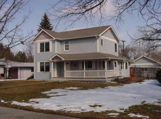 830 8th St, Berthoud, CO 80513