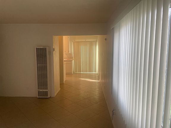 4th image of 648 E 97th St APT 1