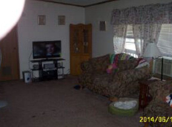 4th image of 408 Sherman Ave