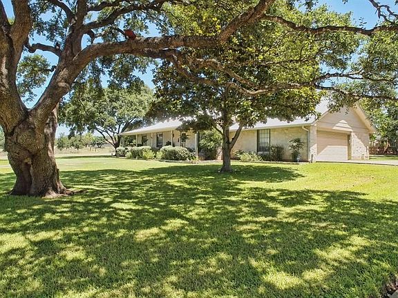 2nd image of 1703 Mayfield Dr