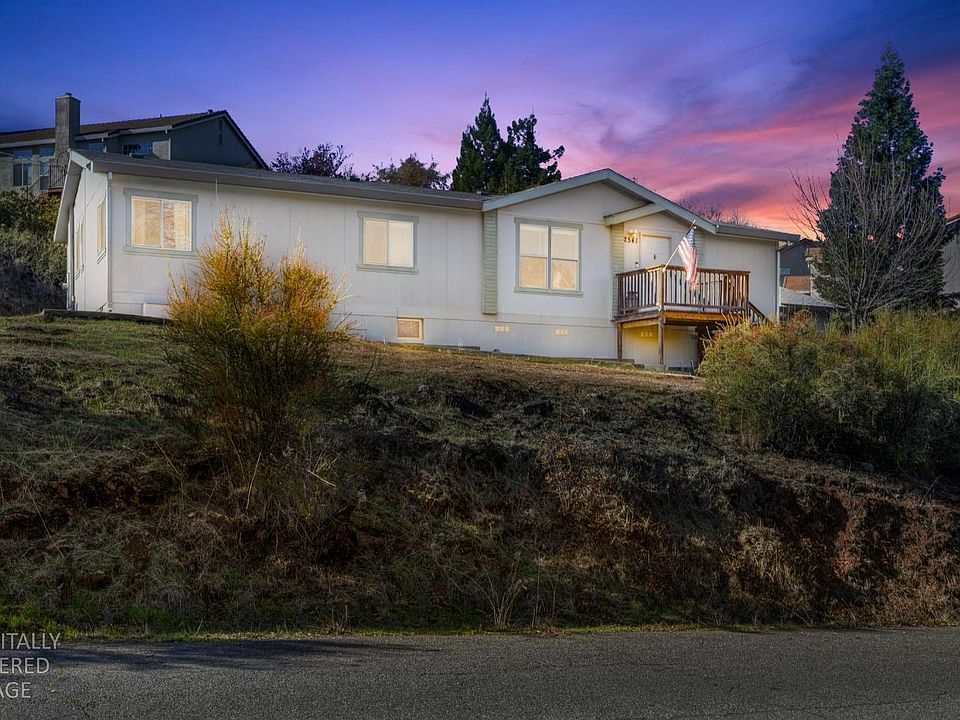 1st image of 2541 Knollwood Dr