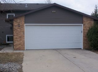 1804 26 1/2 Ave S, Fargo, ND 58103