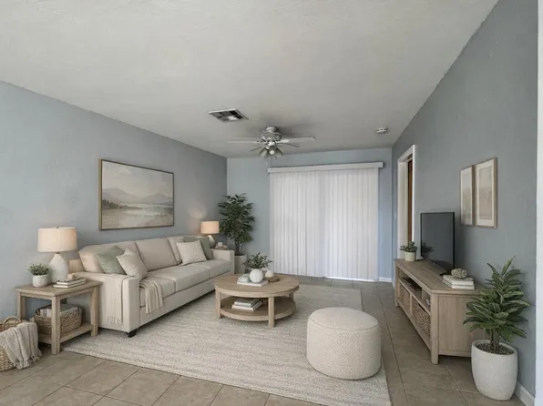 8761 40th Ter N #1, Palm Beach Gardens, FL 33410