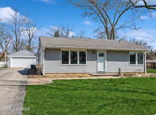 1617 N Summit St, Wheaton, IL 60187