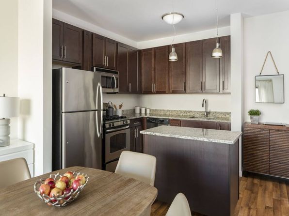 119-121 Towne St #257