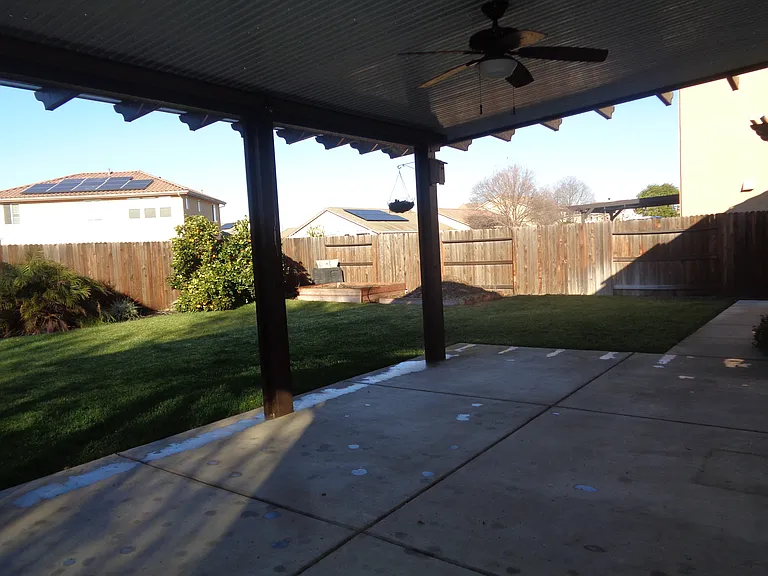 2140 Cling Dr — Photo 18
