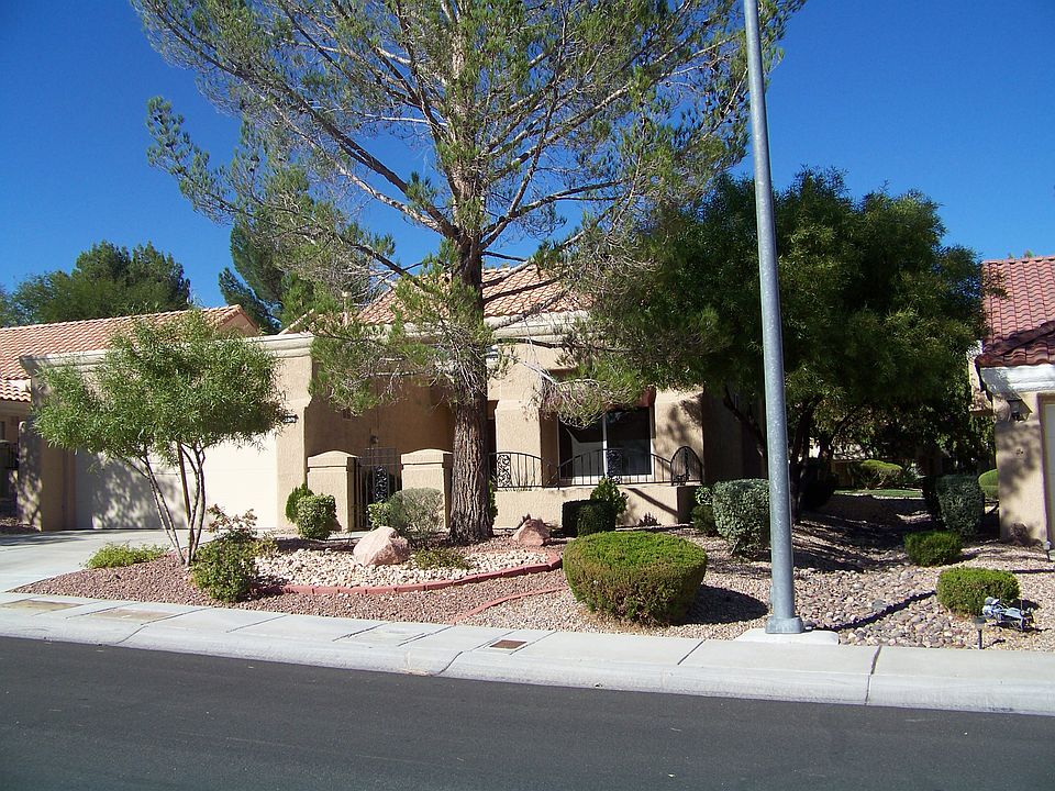 FRONT OF HOME TO STREET