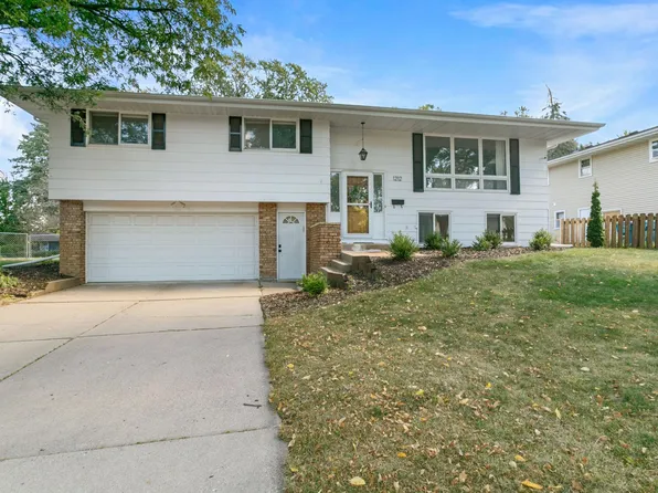 1212 Allen Ave, West Saint Paul, MN 55118