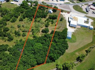 619 & 621 E Jefferson Ave, Whitney, TX 76692