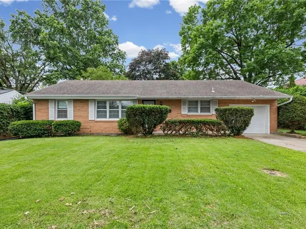 909 E Lexington Ave, Independence, MO 64050