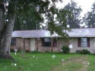 20 Spell Dr, Columbia, MS 39429