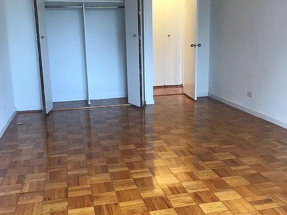 5th image of 420 E 80th St APT 10H