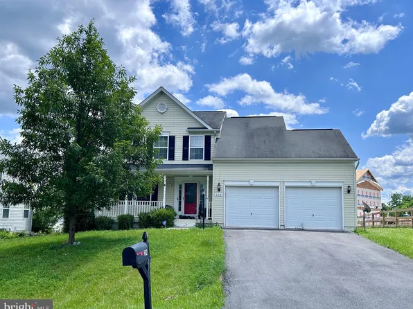 204 Pierce Arrow Way, Martinsburg, WV 25401