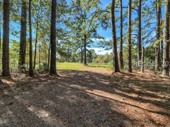 782 Strawberry Hill Road, Ridgeland, SC 29936