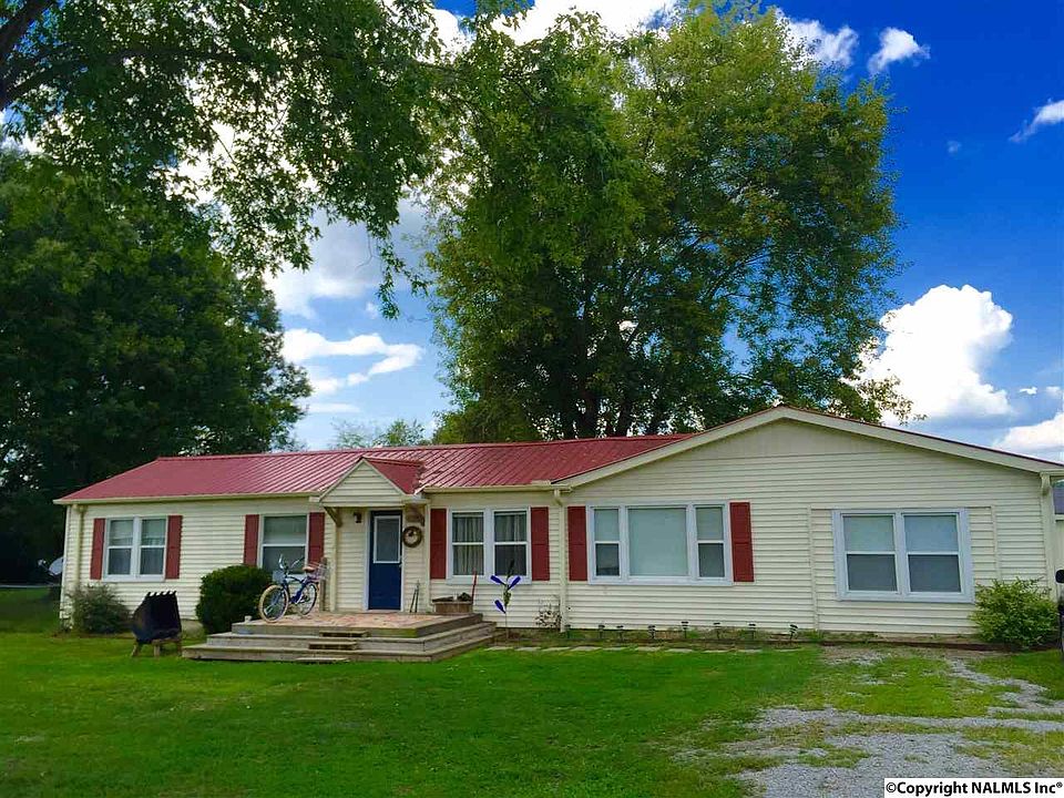 1st image of 1411 Charity Ln