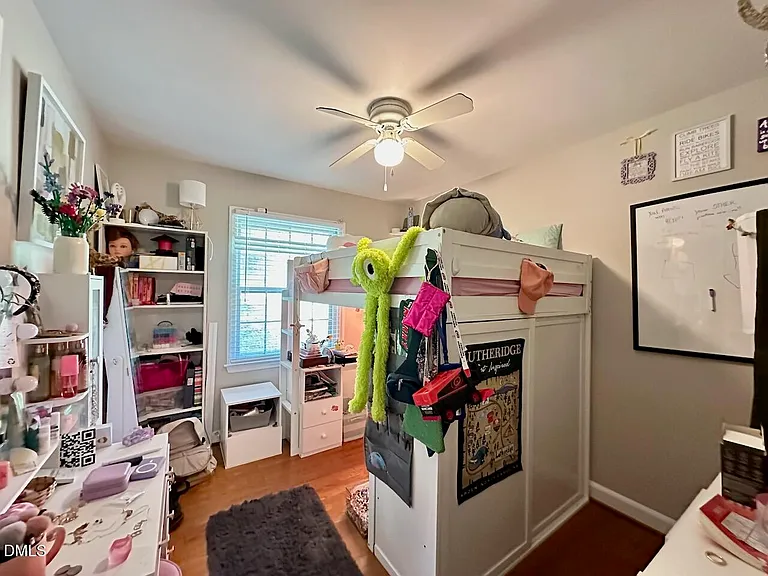2813 Barmettler St — Photo 14