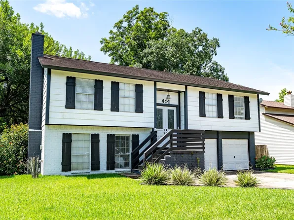 414 Dinerstein St, Webster, TX 77598