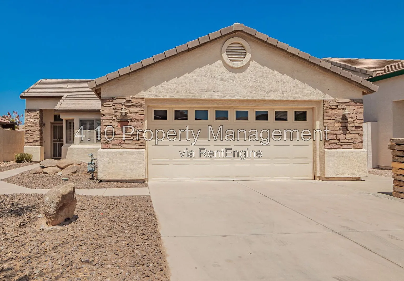 3 bed, 2.0 bath, 1374 sqft, $1,650 — Photo 2