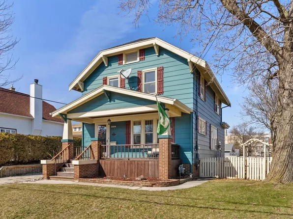 2206 Clark STREET, Manitowoc, WI 54220