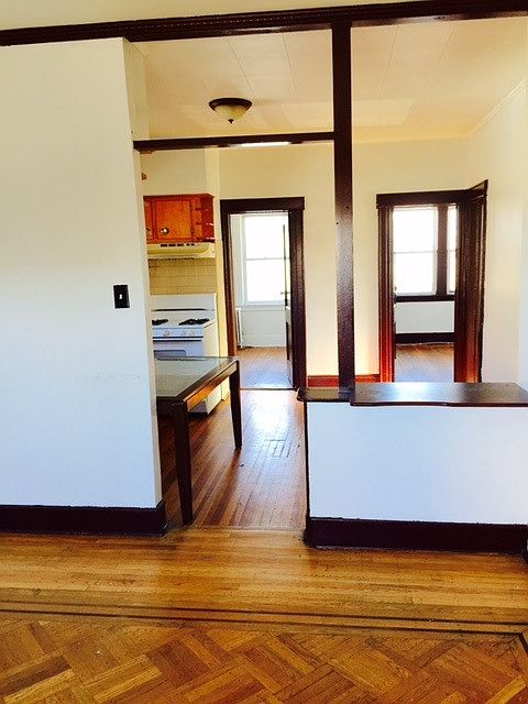 2nd image of 914 87th St #2