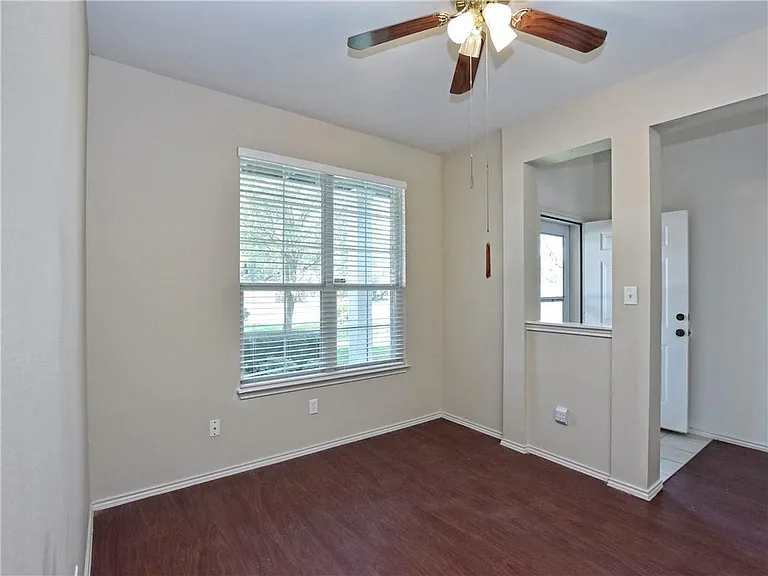 3477 Flowstone Ln — Photo 31