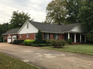 340 Anderson Dr, Paris, TN 38242