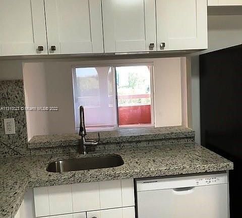 3rd image of 7910 Camino Real APT 412