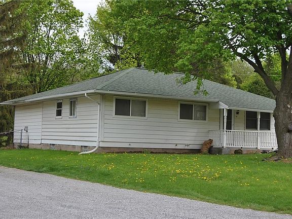 4th image of 18 Somerset Ln