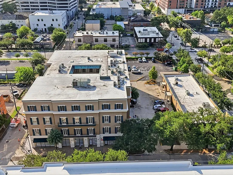 3401 Louisiana St #202 — Photo 5