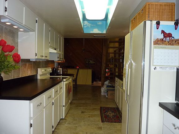 3rd image of 1450 Gaudrey St